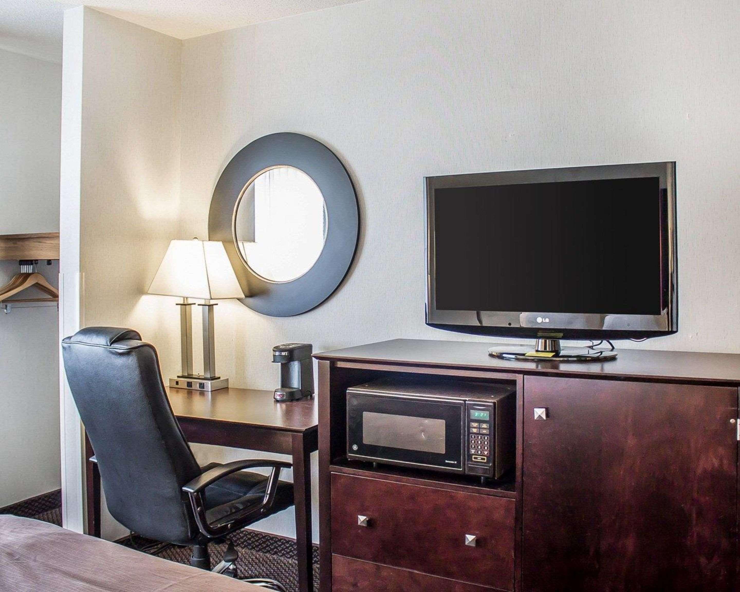 Quality Inn & Suites Sturgeon Bay Εξωτερικό φωτογραφία
