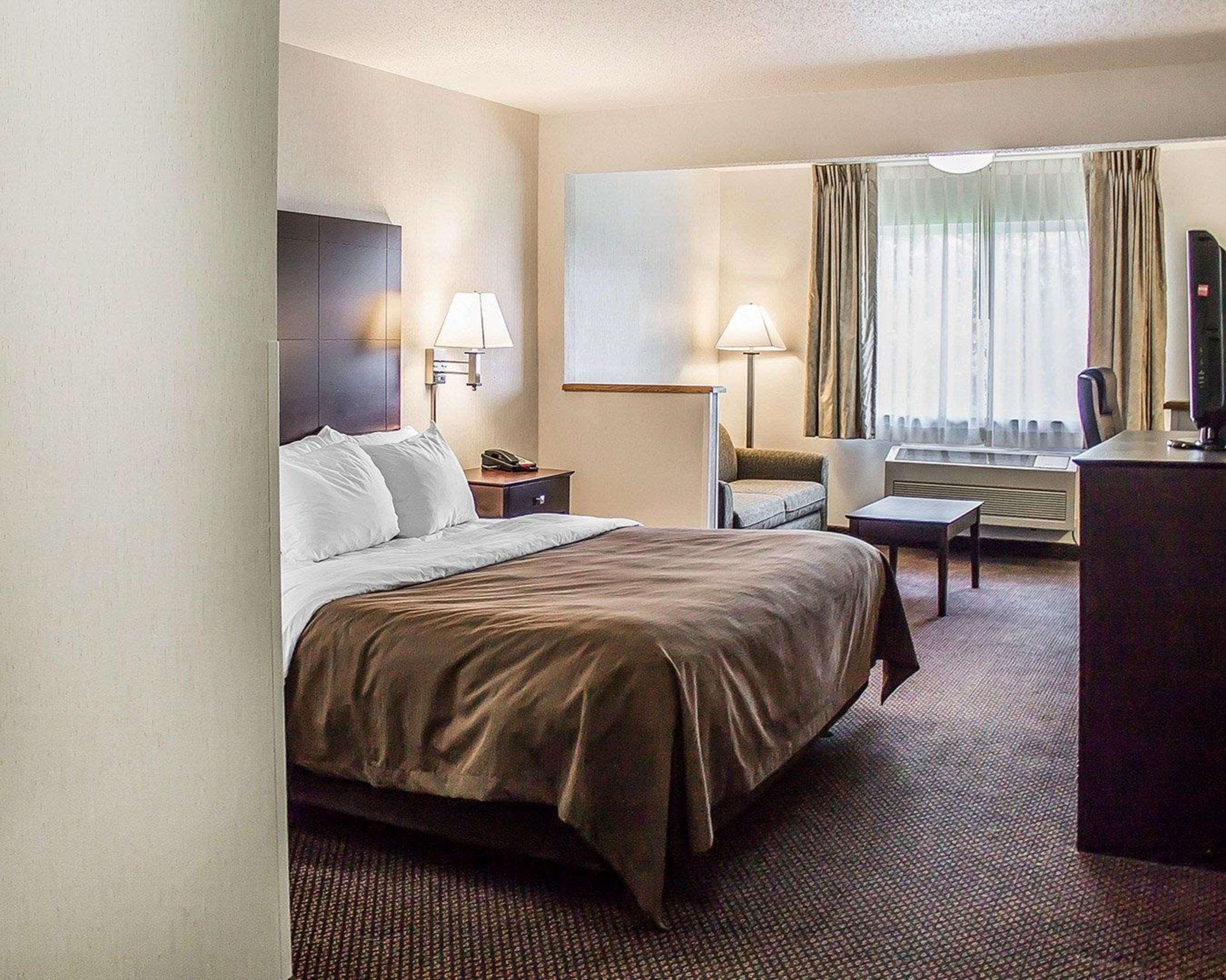 Quality Inn & Suites Sturgeon Bay Εξωτερικό φωτογραφία
