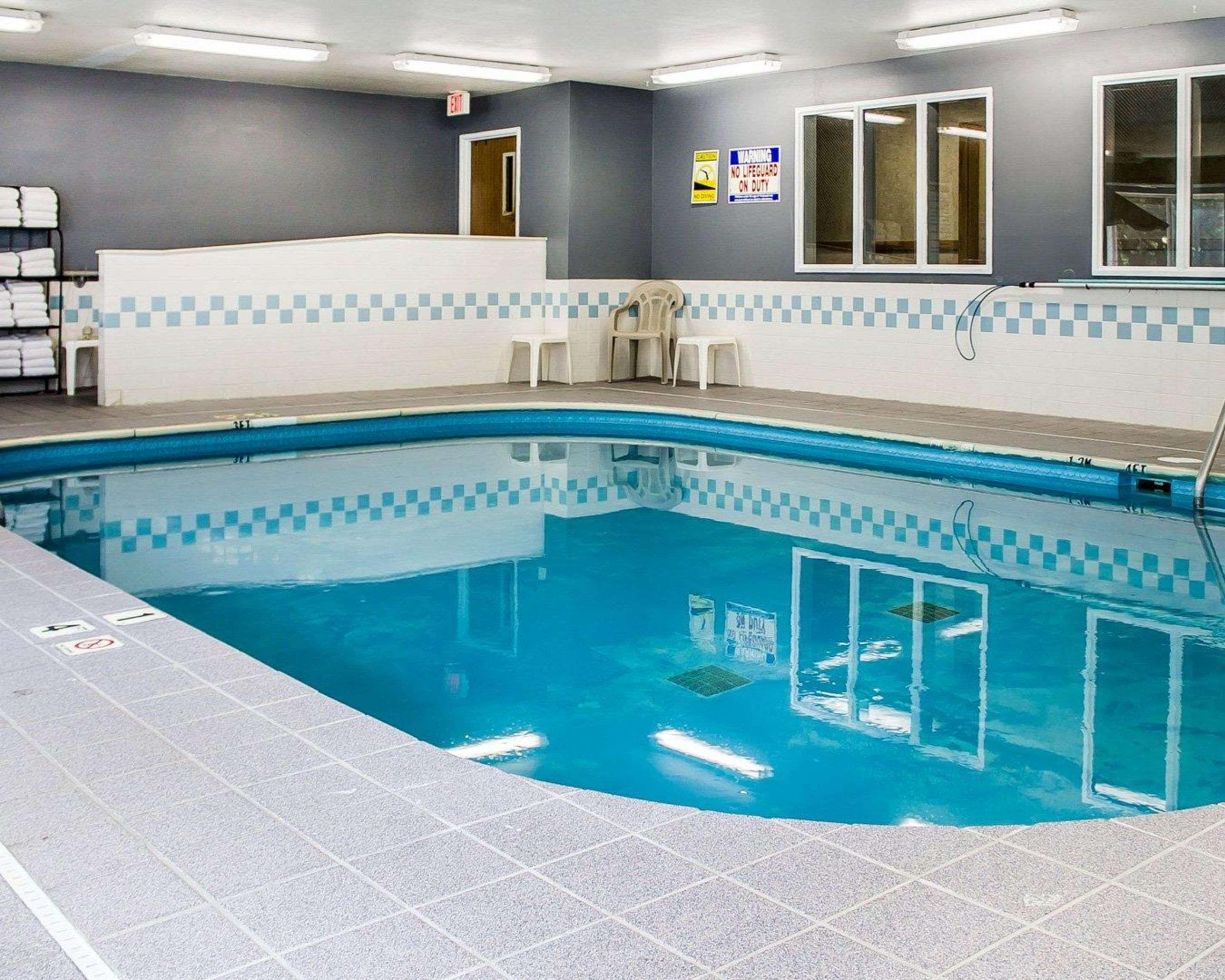 Quality Inn & Suites Sturgeon Bay Εξωτερικό φωτογραφία