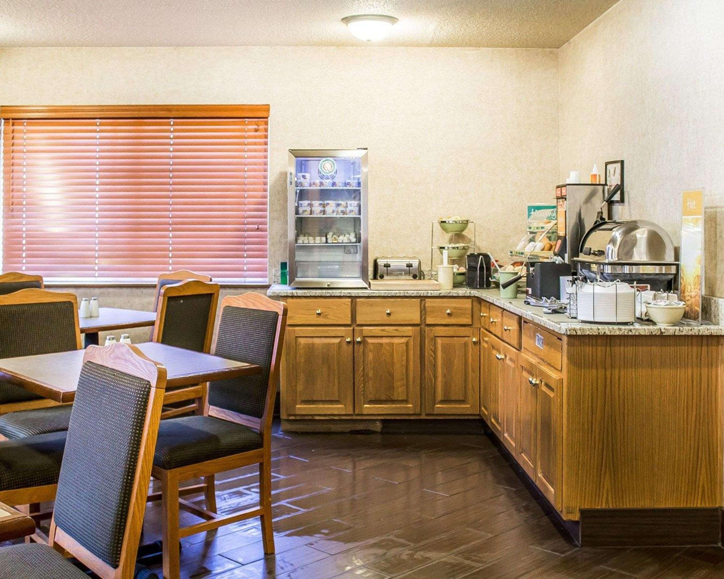 Quality Inn & Suites Sturgeon Bay Εξωτερικό φωτογραφία